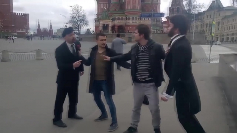 Ленина porn video – На красной площади двойники ленина с пушкиным устроили драку