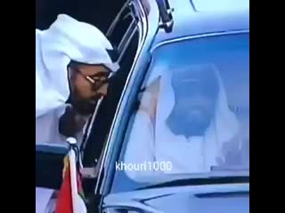 Zayed bin sultan al nahyan with his son mohammed bin zayed al nahyan(360p) mp4