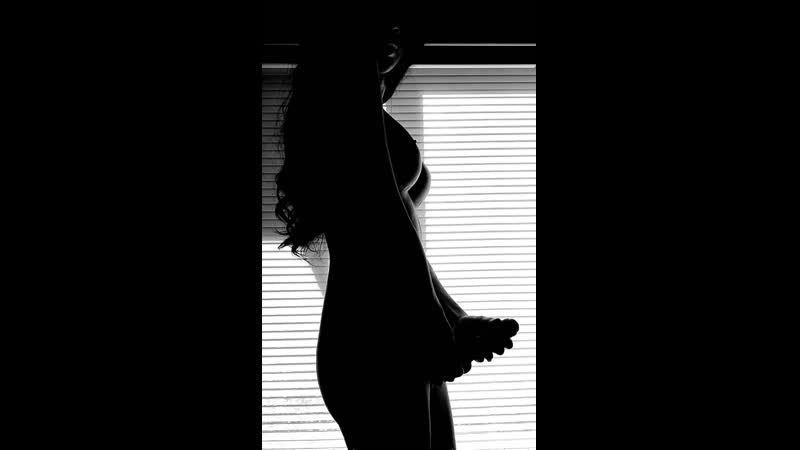 World porn video – World of trans красивое черно белое видео со способной транссексуалкой (shemale trap big dick cock sex porn 18+ секс selfsuck)