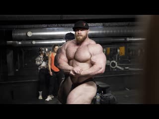 James hollingshead trains chest