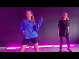 Lola // iggy azalea, alice chater // леся соловьева