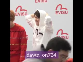 [video] 191228 @ специальный фансайн evisu в coex mall live plaza