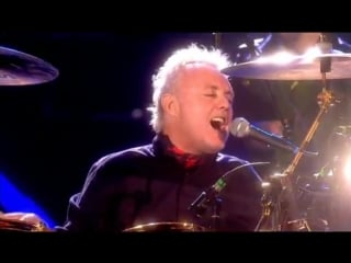 Brian may, roger taylor (queen), paul rodgers say it’s not true (live in kharkiv)