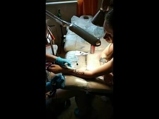 Студия маргинал полина делает розу в лайне и блэке