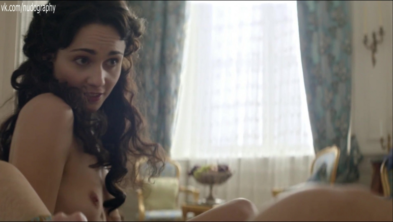 Таппенс мидлтон (tuppence middleton) голая в сериале "война и мир" (war and peace, 2016) / сезон 1 / серия 3 (s01e03) 720p