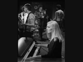 The nuns live in winterland, san francisco, ca, 14 jan 1978