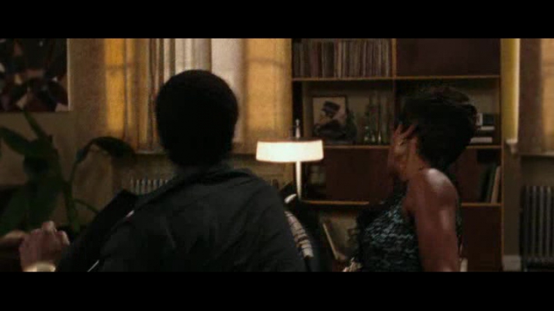 Дон чидл и эмаяци коринеальди ссора майлз дэвис нефертити (убить трубача)(в погоне за майлзом)