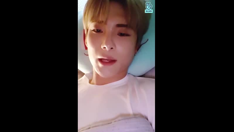 Comment junhee say i’m baby junhee noo i’m not baby! i’m a young man yeah just young man young man!