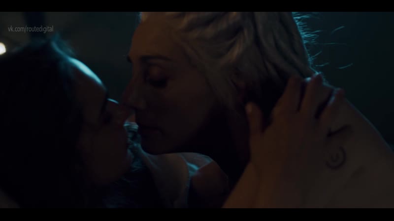 Lucrezia guidone, manuela mandracchia luna nera s01e02 (2020) nude? sexy / лукреция гидоне, мануэла мандраккиа чёрная луна