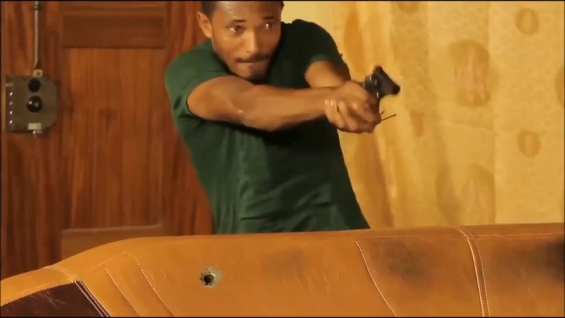 Отрывок из африканского боевика крутые спецэффекты