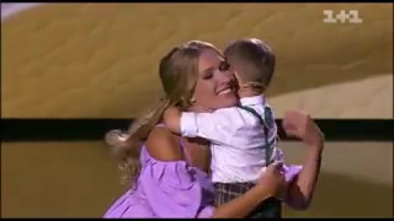 Я тут народився моя україна я буду любити її, захищати… одессу мою, мой донбас