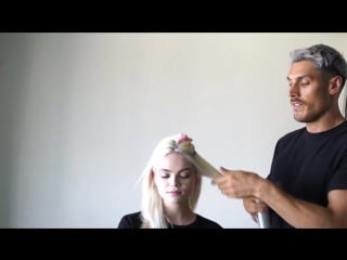 Hairstylist chris appleton shows how to get an undone wave