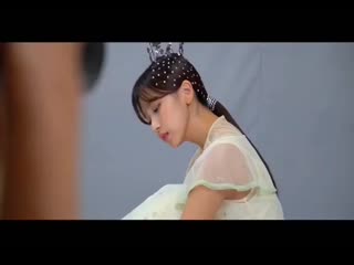 Mina interview🐧 q how do you want to spend jan 2020? we’ll be busy hehe there's surely lots of jp activities? its the month g