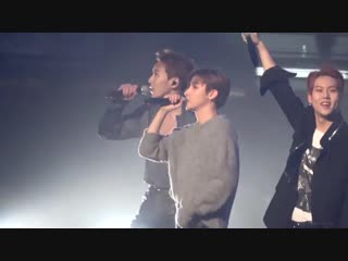 181204 jingle ball in boston with chainsmoker i should say i really love boston and