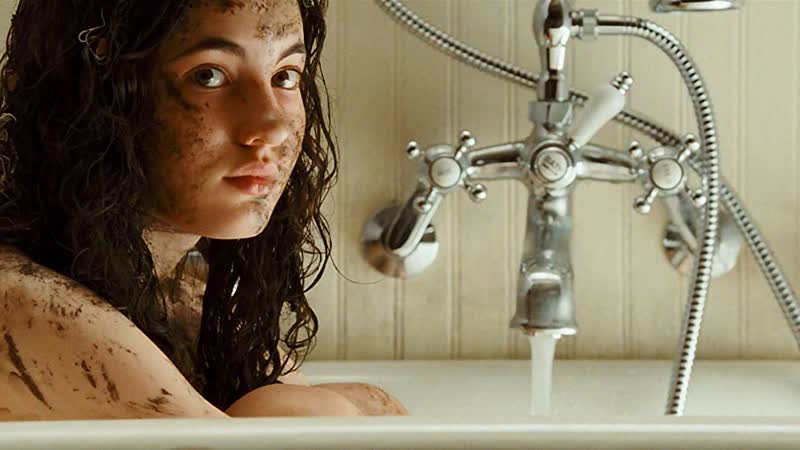 2009 porn video – Проклятая / the new daughter (2009)