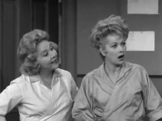 The lucy show s01e26 lucy and viv take up chemistry