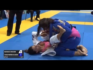 1 mackenzie dern vs tayane porfirio