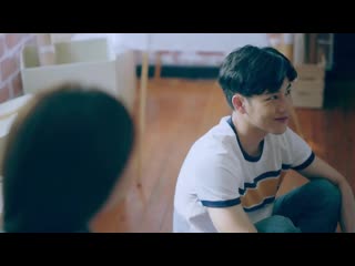 На съемках рекламы джинсов с варом