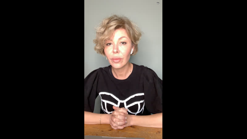 Live tania govorit