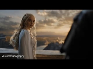 Сексуальная эмилия кларк (emilia clarke) в сериале "игра престолов" (game of thrones, 2015) сезон 5 / серия 4 (s05e04)