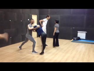 Edelmiro & olya bachata in class (lucky salsa)