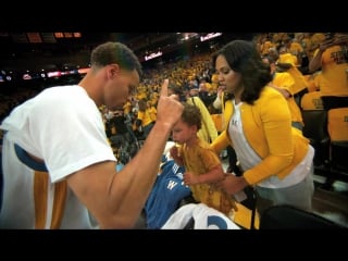 Stephen curry gets pumped up pregame with daughter riley