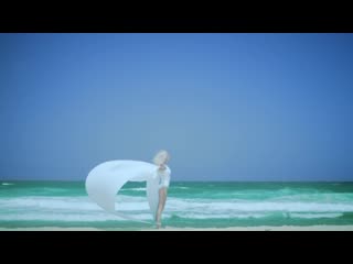 Iamamiwhoami blue blue