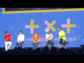 Goodnight to taehyun telling soobin that hes the best leader who he relies on while holding hands and then running away waddle w