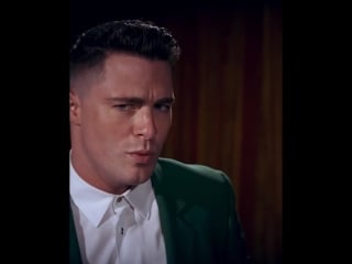 I don't know why this is always my reaction when i'm around a camera 007 wannabe vibes at @paulsmithdesign #pmfw