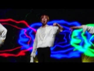 [fancam][03 03 2018] hsbc music festival 2018 (white love)