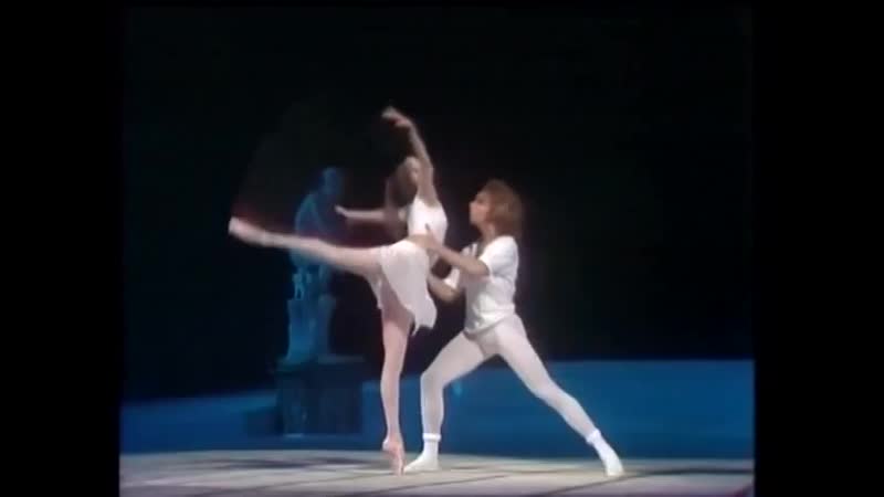 Gela guralia "dream of me" (art video)