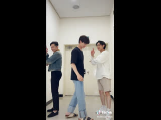 220629 minhyuk & changsub & sungjae @ tiktok #boom challenge