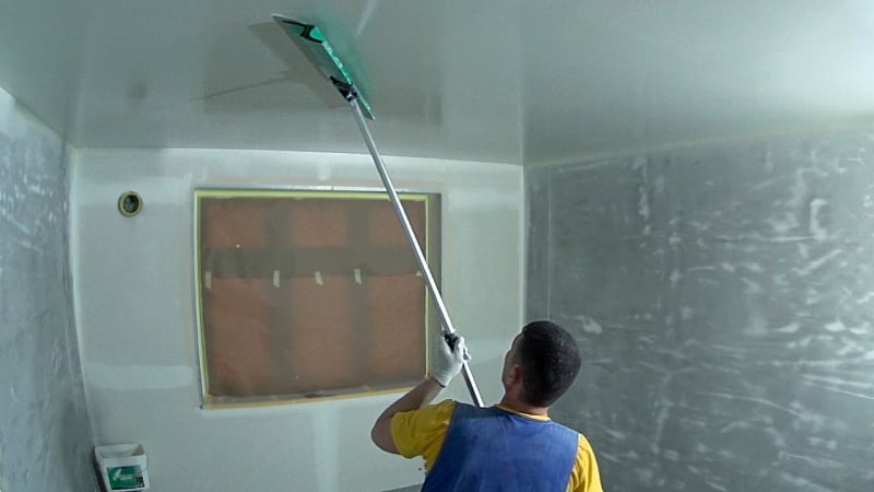 Механизированная шпаклёа и стеклохолст