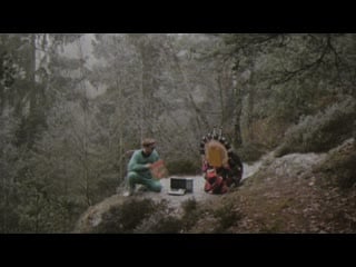 Torb the roach & floppy mcspace tre seks fem