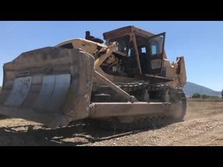 Loading an old cat d9h bulldozer with 77 years old operator fasoulas heavy transports