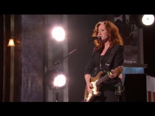 Bonnie raitt, tracy chapman, jeff beck and beth hart “sweet home chicago“ (2012)