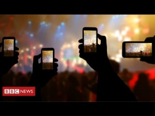 Renowned film director wim wenders hits out at 'phone photography'