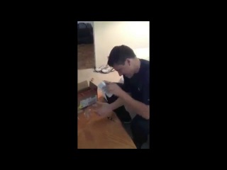 Парень неделю ждал свой iphone [censored]лучшие приколы 2014 жесть ахах смотреть всем угар ржачь до слез улыбнуло смех угарное
