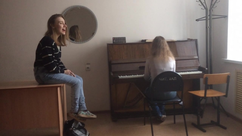 Live cover sia titanium ( ната, лера, миша и катя)
