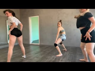 Dancehall female pro (choreo by tasmania)