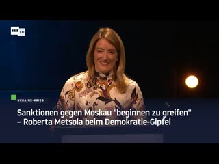 Sanktionen gegen moskau "beginnen zu greifen" – roberta metsola beim demokratie gipfel