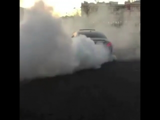 Burnout cls63 amg