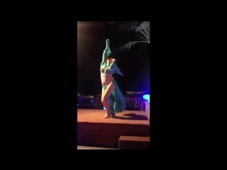 Neena nour belly dancer los angeles a performance in dubai uae 5574