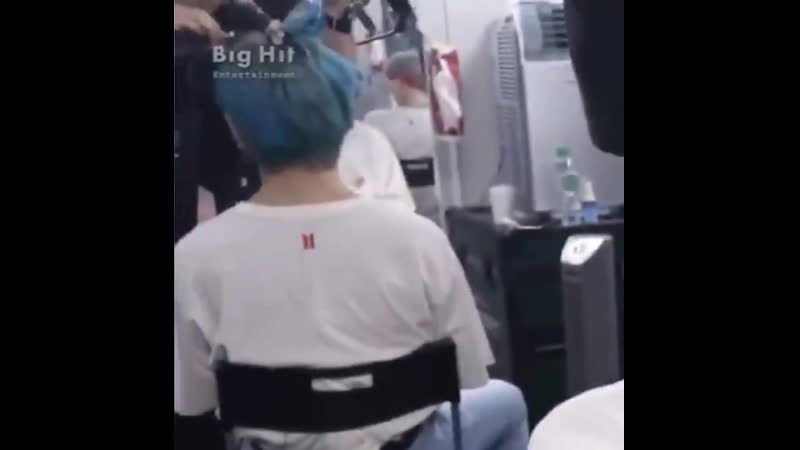 Ahhhh porn video – Ahhhh look at taehyungie’s cute little ponytail