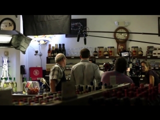 Anna kendrick the hollars exclusive featurette working with john krasinski