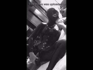 Sado latex tetona big tits [latex porn girl fetish латекс порно фетиш]
