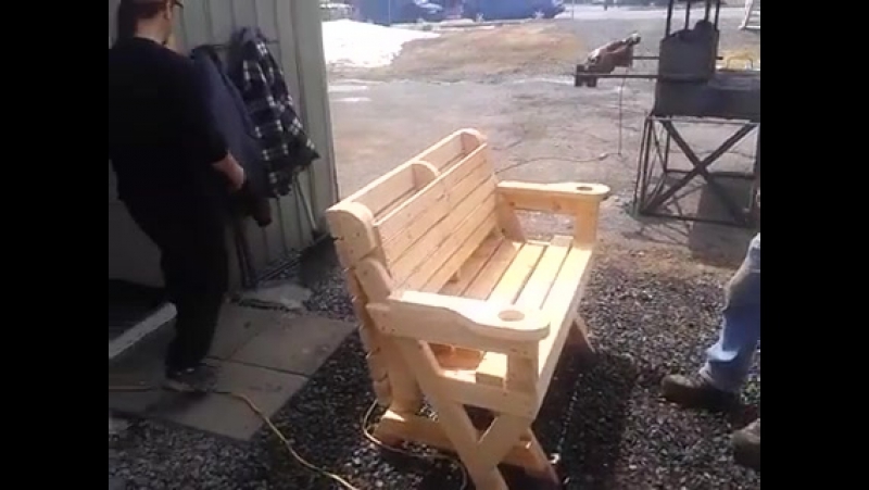 Складная скамейка из дерева