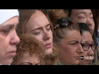 Adele joins grenfell tower mourners