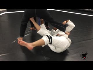 Sayri tolede dlr sweep and back tacke