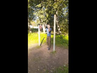 Выход из под турника + стульчик + топорик